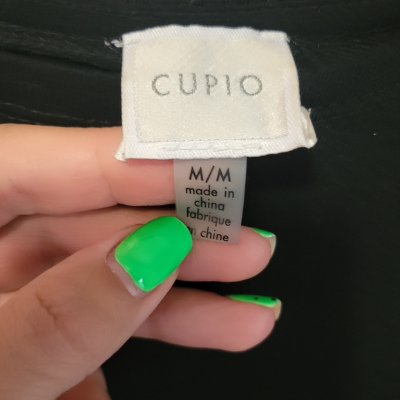 Long sleeve black top - Picture 3 of 5